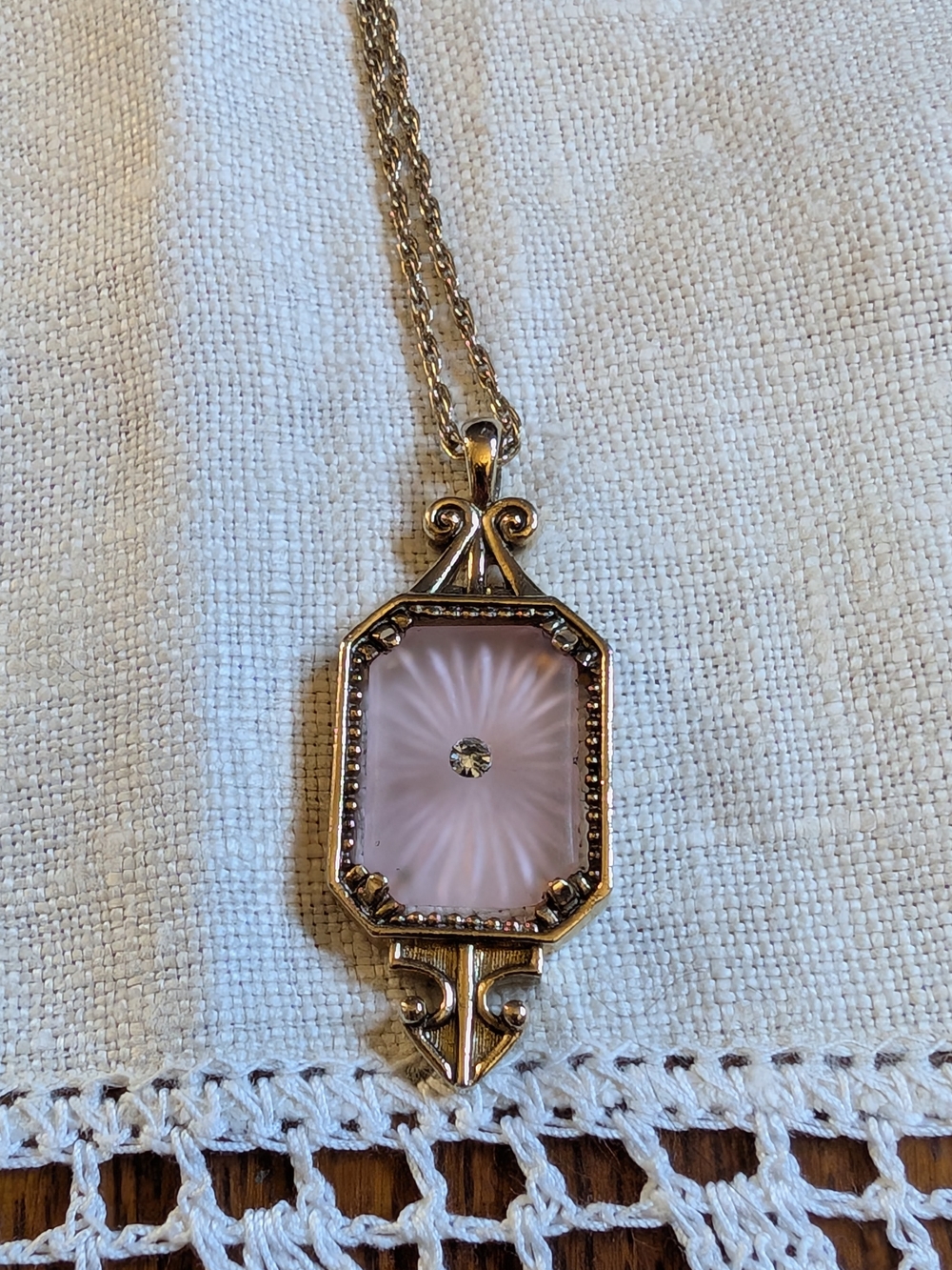 Vintage-Avon Pink Glass Pendant Necklace - Women Jewelry